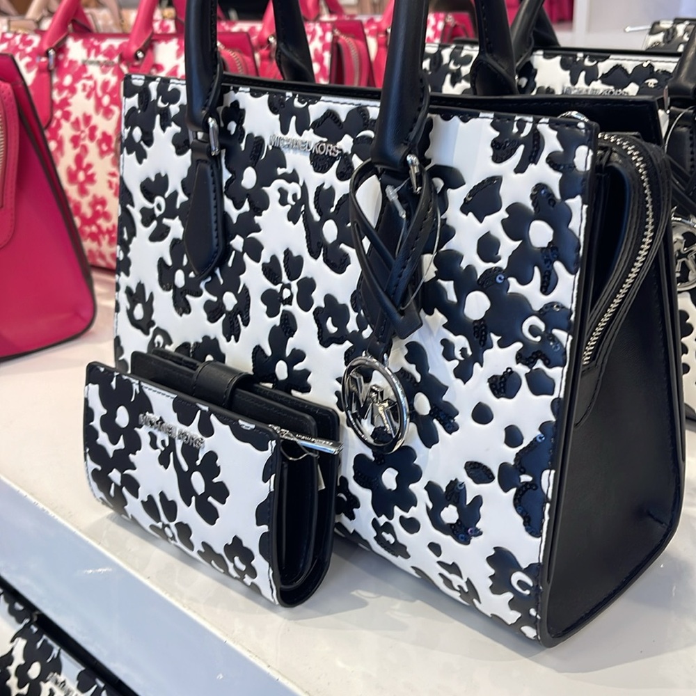 Michael Kors Sheila Md Sequined Floral Print CZ Satchel & JST Md Bi-Fold Wallet - Picture 2 of 16